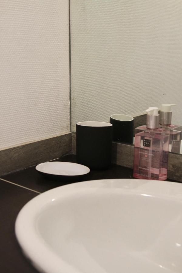 Le Grand Appart' Proche Commerces Flers  Exteriör bild